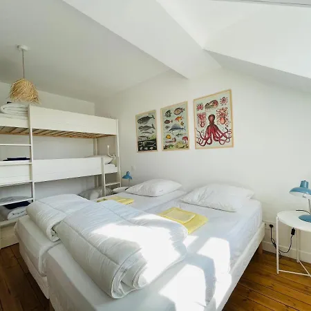 Apartment Avec Balcon Au Coeur De