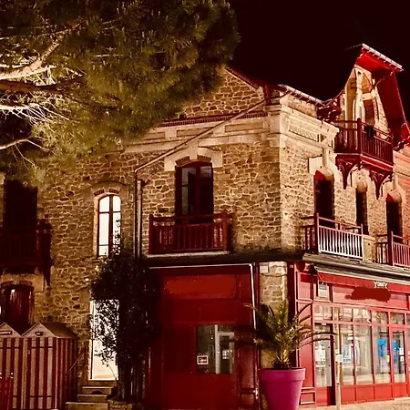 Apartment Avec Balcon Au Coeur De